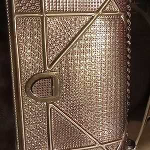 CHRISTIAN DIORMetallic Patent Micro-Cannage Small Diorama Flap Bag